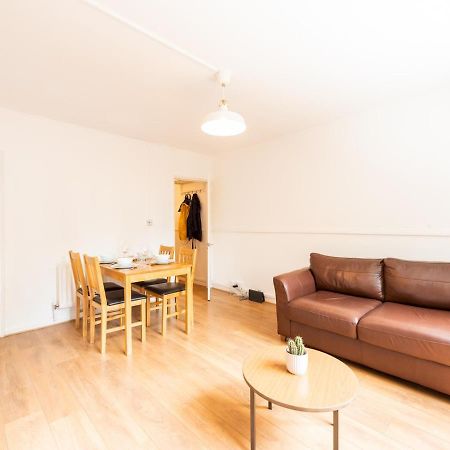Sootheus - Cosy Surrey Quays Apartment London Exteriör bild