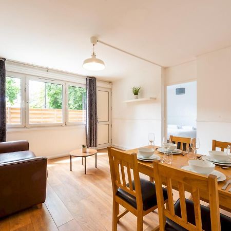 Sootheus - Cosy Surrey Quays Apartment London Exteriör bild