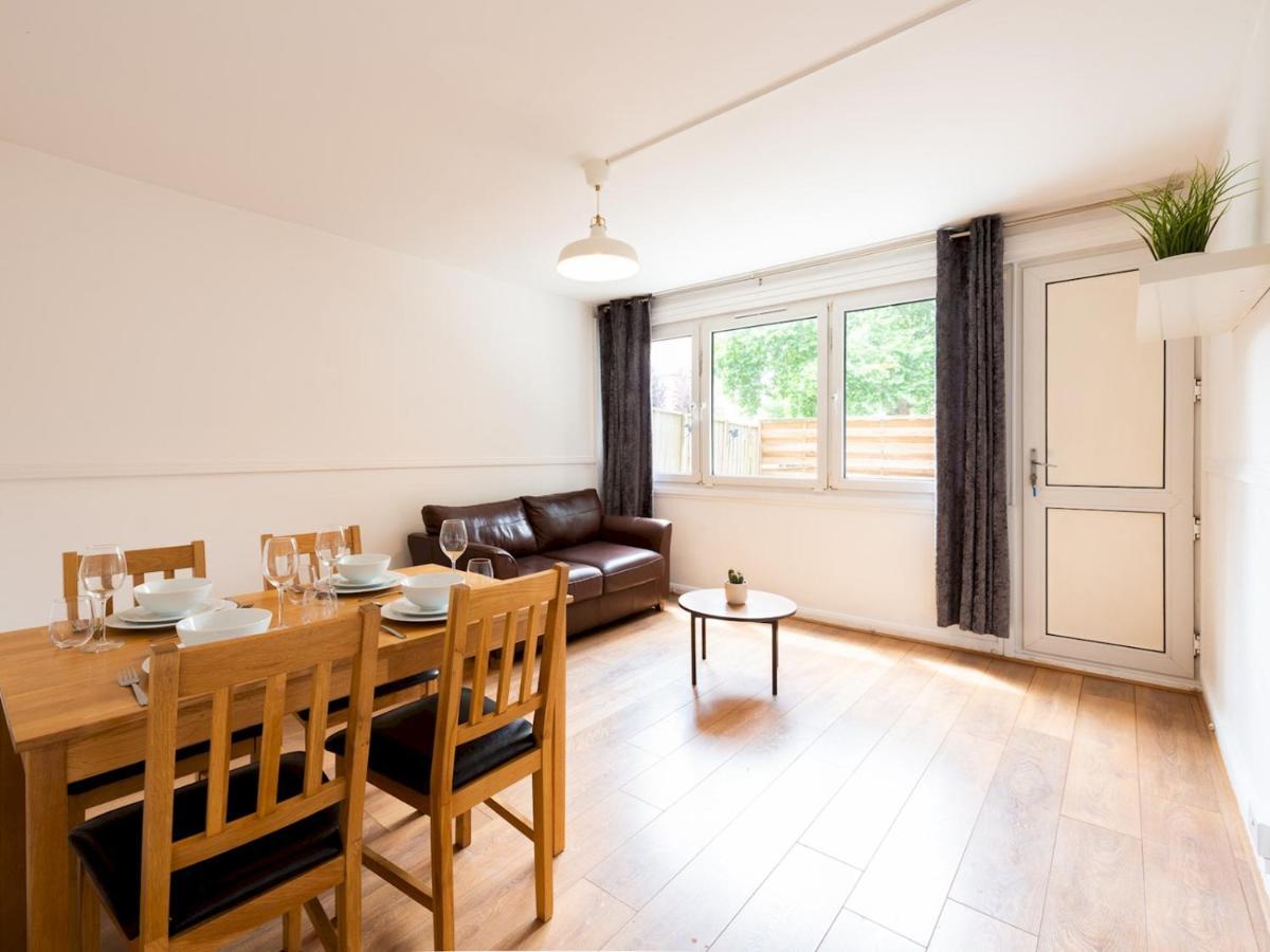 Sootheus - Cosy Surrey Quays Apartment London Exteriör bild