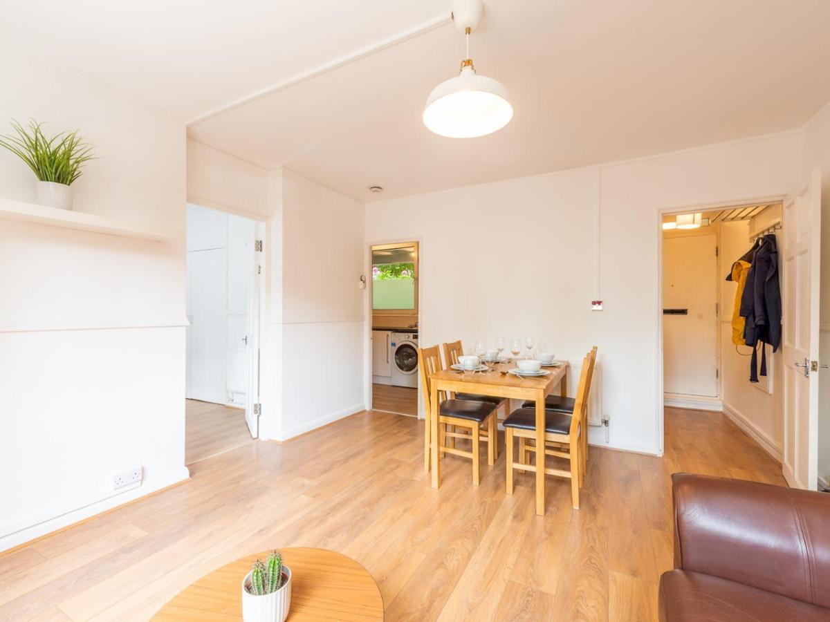 Sootheus - Cosy Surrey Quays Apartment London Exteriör bild