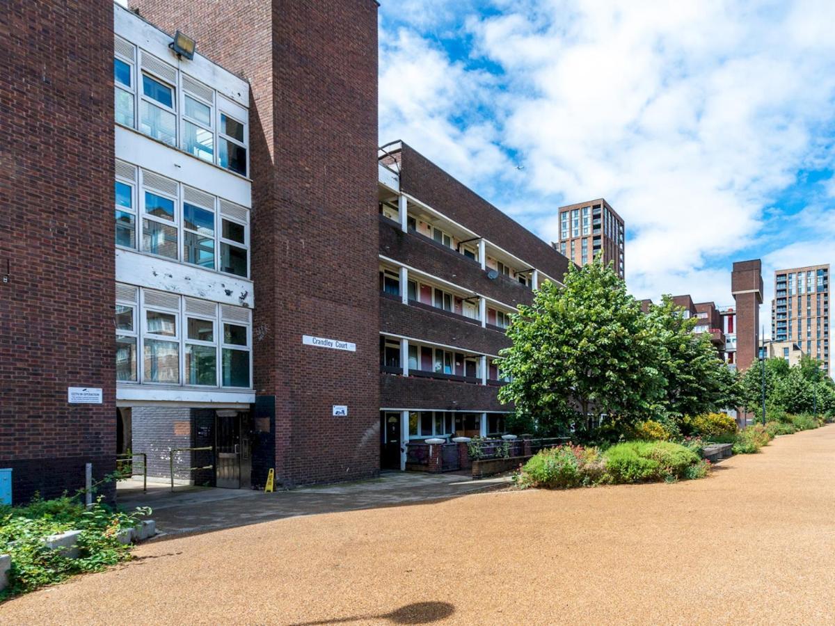 Sootheus - Cosy Surrey Quays Apartment London Exteriör bild