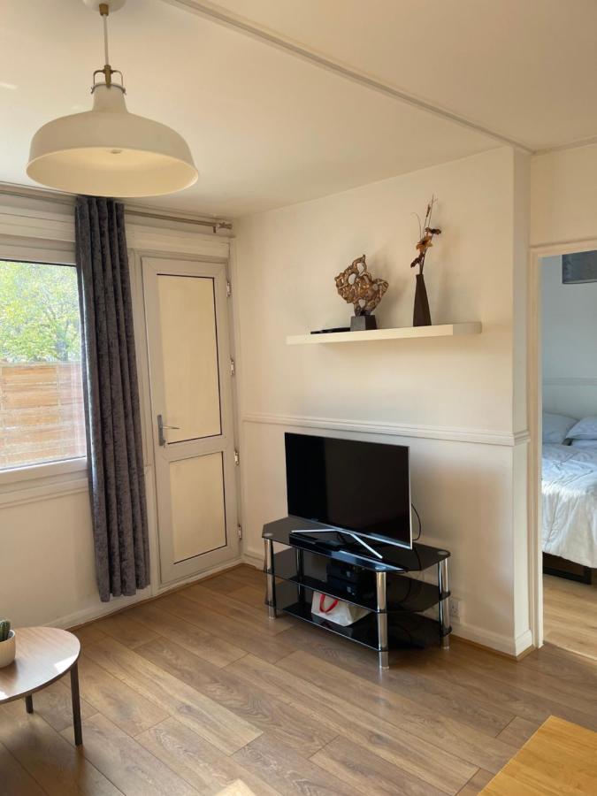 Sootheus - Cosy Surrey Quays Apartment London Exteriör bild