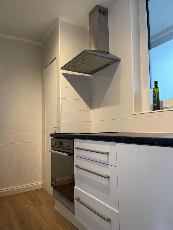 Sootheus - Cosy Surrey Quays Apartment London Exteriör bild